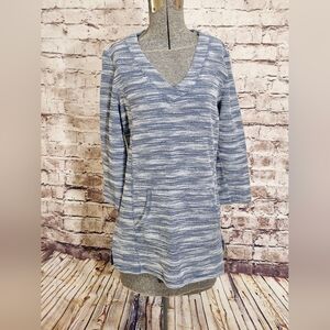 Liz Claiborne Weekend Lightweight Sweater Pockets Medium